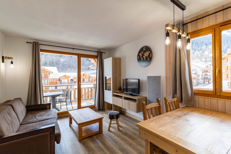 LocationAppartementLesOrres_AgenceDesOrres_BDA612 LocationAppartementLesOrres_AgenceDesOrres_BDA612