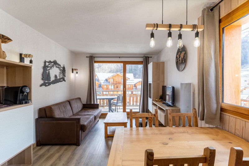 LocationAppartementLesOrres_AgenceDesOrres_BDA612 LocationAppartementLesOrres_AgenceDesOrres_BDA612