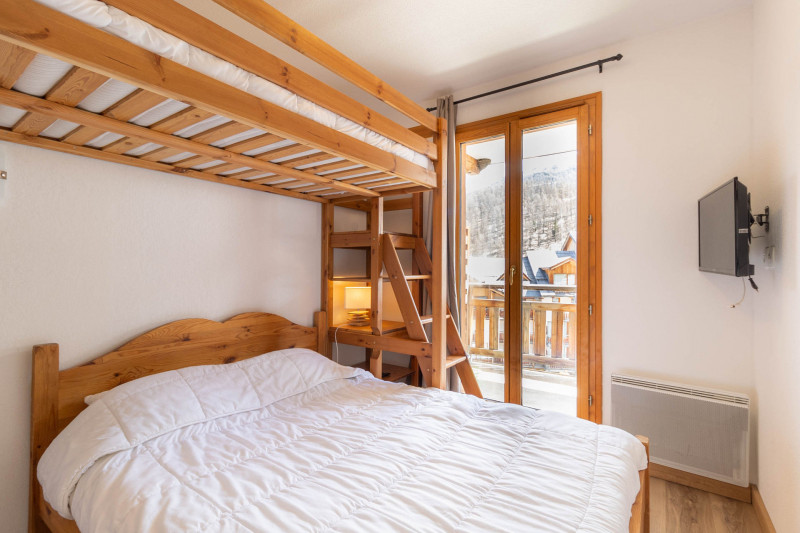 LocationAppartementLesOrres_AgenceDesOrres_BDA612 LocationAppartementLesOrres_AgenceDesOrres_BDA612