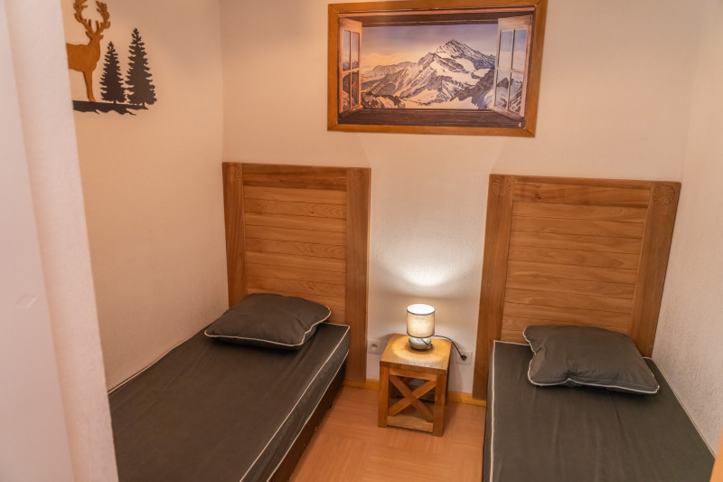 LocationAppartementLesOrres_AgenceDesOrres_PDA122 LocationAppartementLesOrres_AgenceDesOrres_PDA122