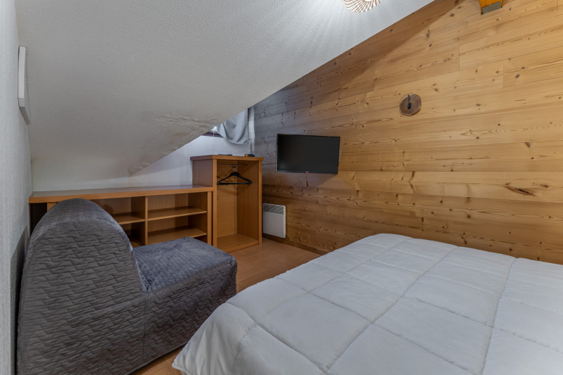 LocationAppartementLesOrres_AgenceDesOrres_PDA325