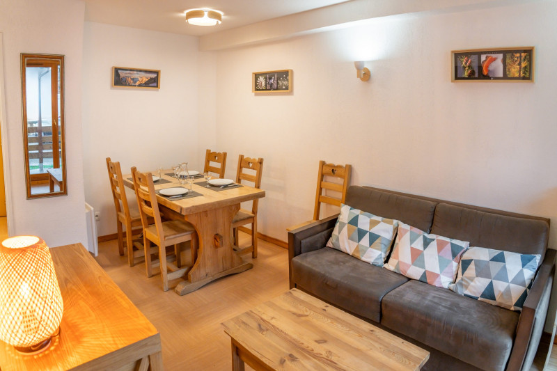 LocationAppartementLesOrres_AgenceDesOrres_PDA015 LocationAppartementLesOrres_AgenceDesOrres_PDA015