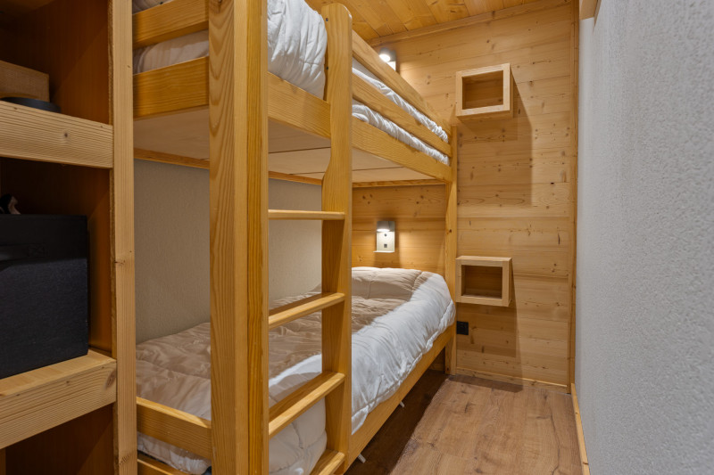 LocationAppartementLesOrres_AgenceDesOrres_PDA015 LocationAppartementLesOrres_AgenceDesOrres_PDA015