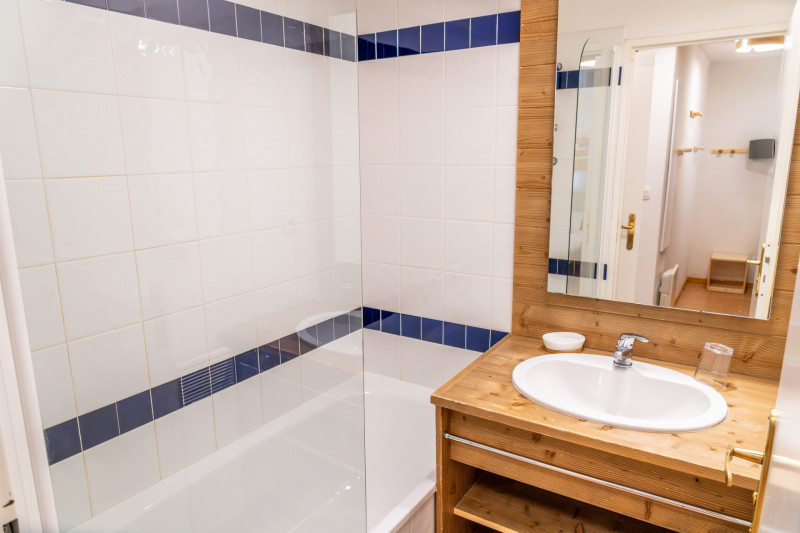 LocationAppartementLesOrres_AgenceDesOrres_PDA015 LocationAppartementLesOrres_AgenceDesOrres_PDA015