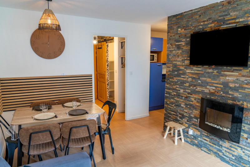 LocationAppartementLesOrres_AgenceDesOrres_PDA024 LocationAppartementLesOrres_AgenceDesOrres_PDA024