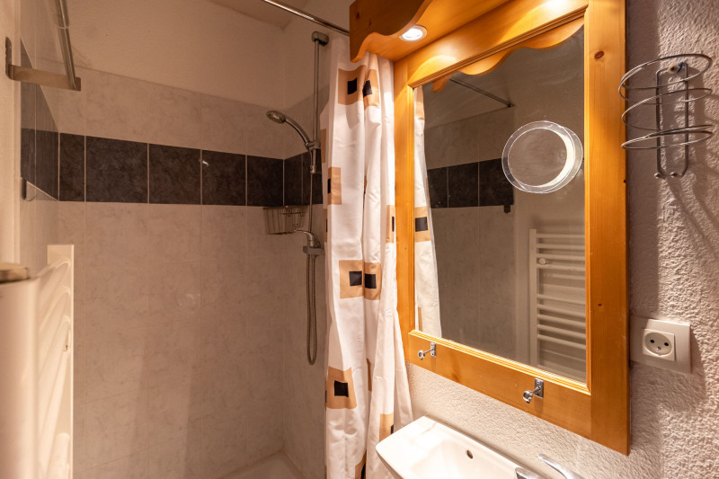 LocationAppartementLesOrres_AgenceDesOrres_MZ1304 LocationAppartementLesOrres_AgenceDesOrres_MZ1304