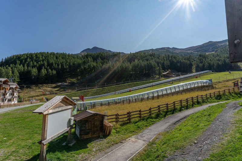 LocationAppartementLesOrres_AgenceDesOrres_PDA_A02 LocationAppartementLesOrres_AgenceDesOrres_PDA_A02