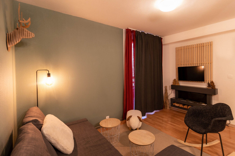 LocationAppartementLesOrres_AgenceDesOrres_TSO3301 LocationAppartementLesOrres_AgenceDesOrres_TSO3301