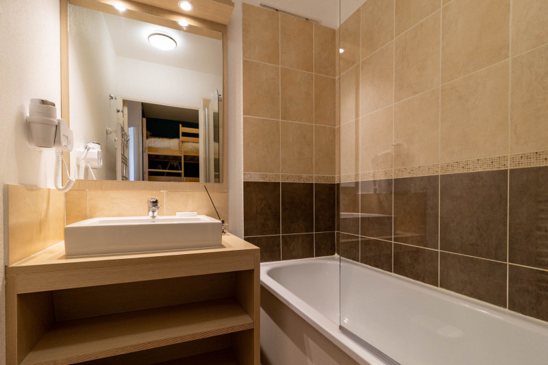 LocationAppartementLesOrres_AgenceDesOrres_TSO3301 LocationAppartementLesOrres_AgenceDesOrres_TSO3301