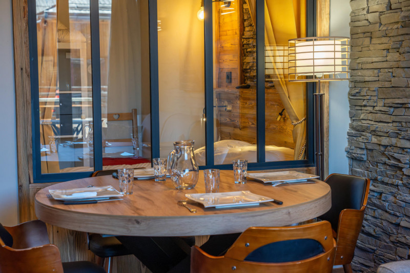 LocationAppartementLesOrres_AgenceDesOrres_MBA302 LocationAppartementLesOrres_AgenceDesOrres_MBA302