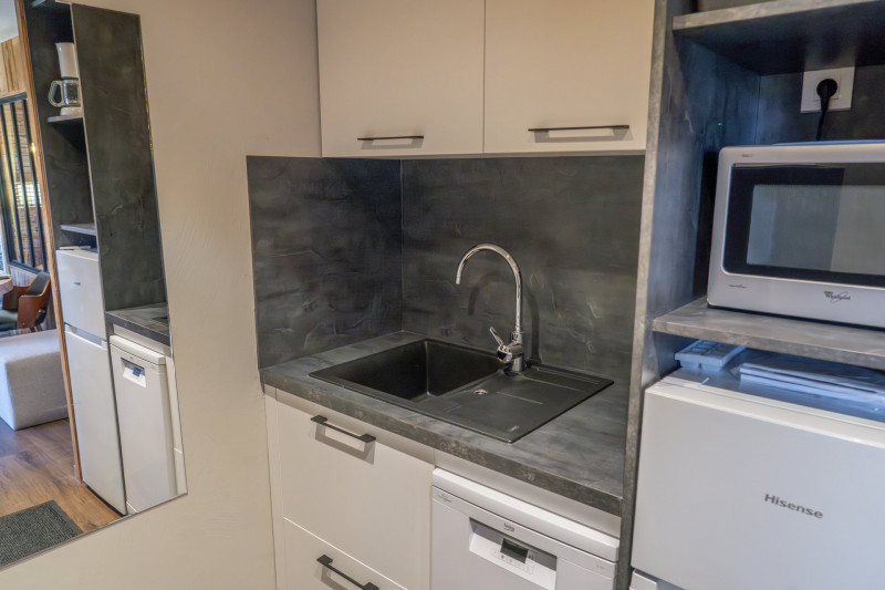 LocationAppartementLesOrres_AgenceDesOrres_MBA302 LocationAppartementLesOrres_AgenceDesOrres_MBA302