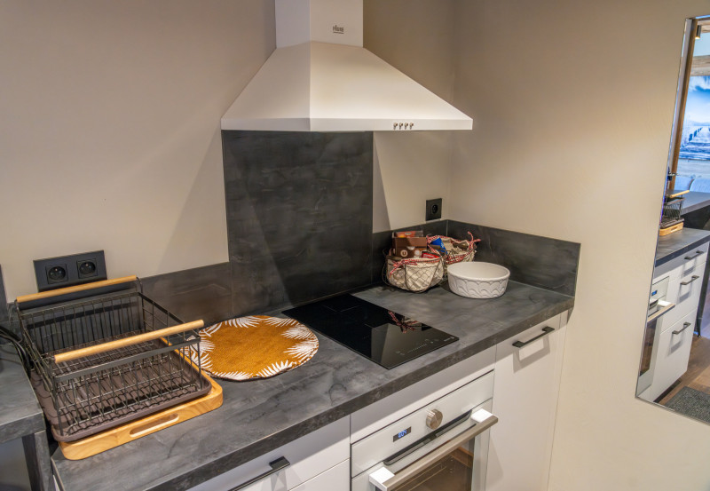 LocationAppartementLesOrres_AgenceDesOrres_MBA302 LocationAppartementLesOrres_AgenceDesOrres_MBA302