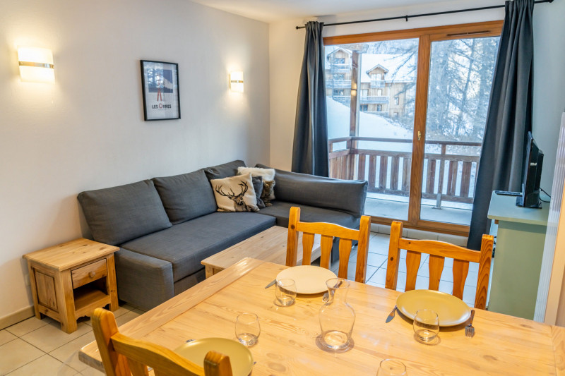 LocationAppartementLesOrres_AgenceDesOrres_BDA205 LocationAppartementLesOrres_AgenceDesOrres_BDA205