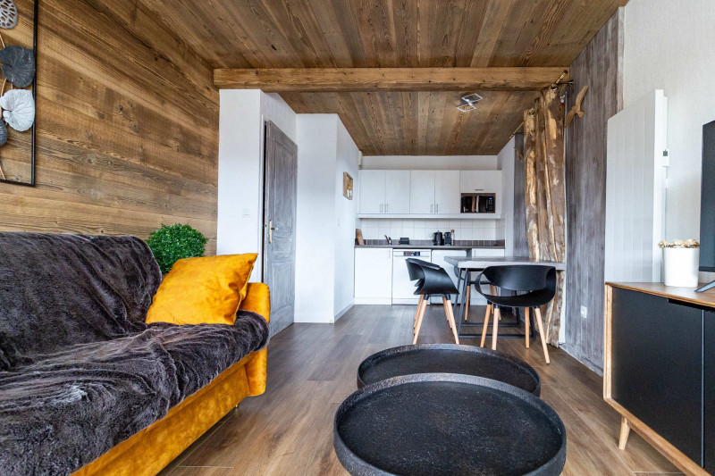 LocationAppartementLesOrres_AgenceDesOrres_BDA202 LocationAppartementLesOrres_AgenceDesOrres_BDA202