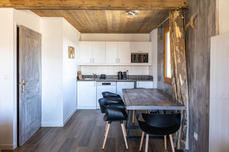 LocationAppartementLesOrres_AgenceDesOrres_BDA202 LocationAppartementLesOrres_AgenceDesOrres_BDA202
