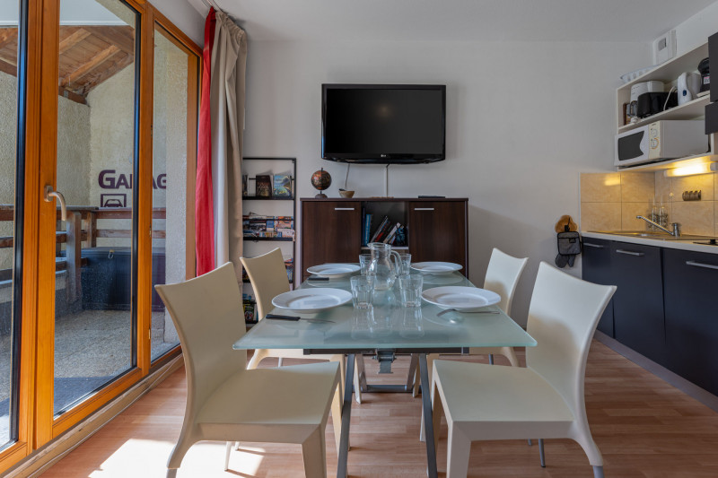 LocationAppartementLesOrres_AgenceDesOrres_TSO911