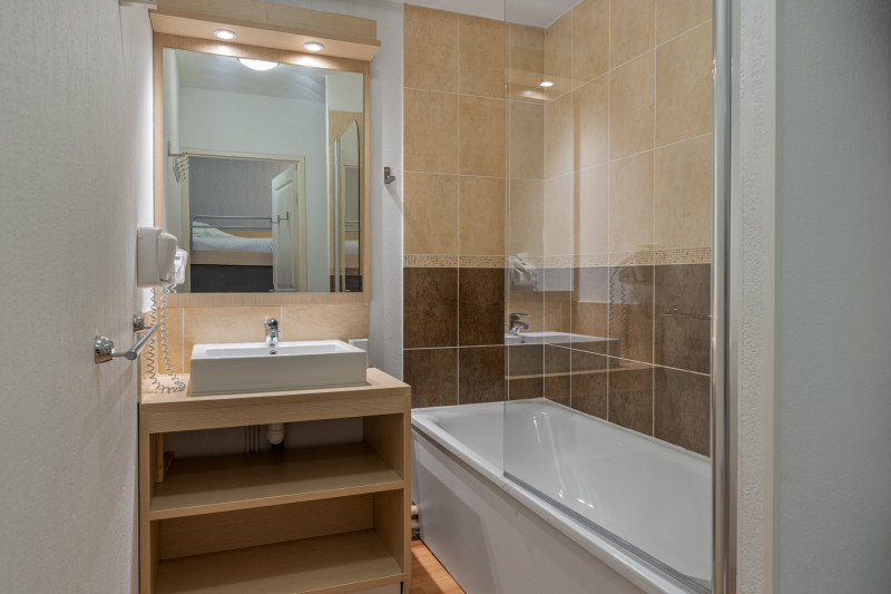 LocationAppartementLesOrres_AgenceDesOrres_TSO911 LocationAppartementLesOrres_AgenceDesOrres_TSO911