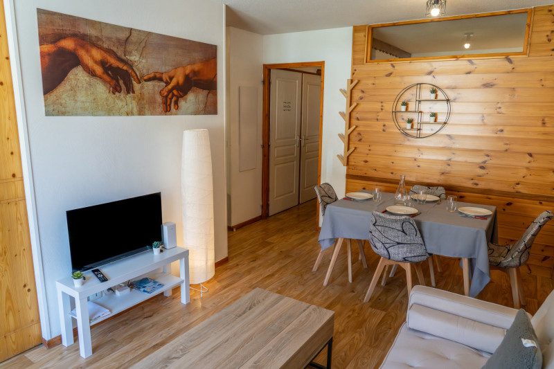 LocationAppartementLesOrres_AgenceDesOrres_MZ2221 LocationAppartementLesOrres_AgenceDesOrres_MZ2221