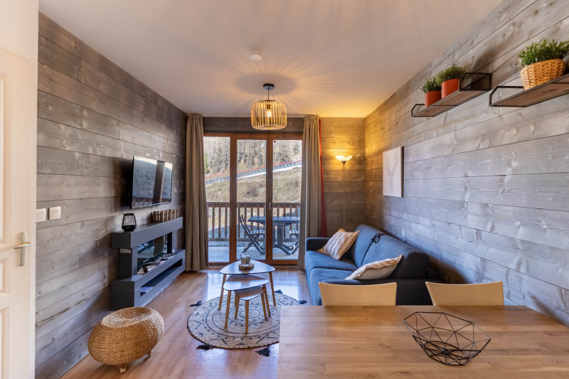 LocationAppartementLesOrres_AgenceDesOrres_TSO3001 LocationAppartementLesOrres_AgenceDesOrres_TSO3001