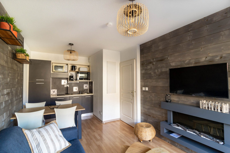 LocationAppartementLesOrres_AgenceDesOrres_TSO3001 LocationAppartementLesOrres_AgenceDesOrres_TSO3001