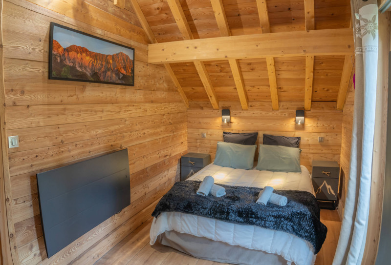 LocationAppartementLesOrres_AgenceDesOrres_CHAPRA4 LocationAppartementLesOrres_AgenceDesOrres_CHAPRA4