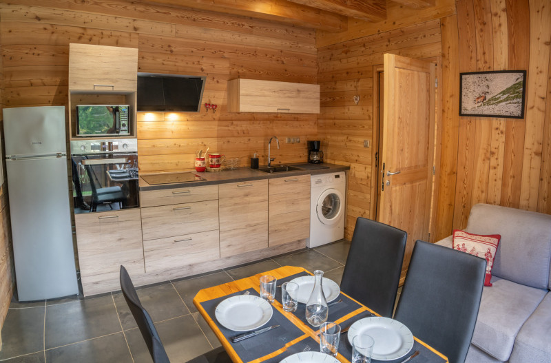 LocationAppartementLesOrres_AgenceDesOrres_CHAPRA4 LocationAppartementLesOrres_AgenceDesOrres_CHAPRA4
