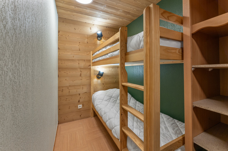 LocationAppartementLesOrres_AgenceDesOrres_PDA220 LocationAppartementLesOrres_AgenceDesOrres_PDA220