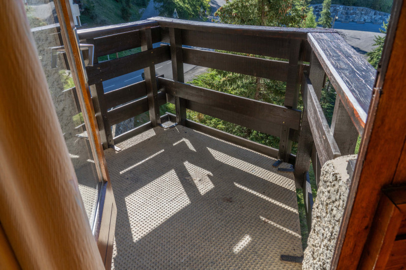 LocationAppartementLesOrres_AgenceDesOrres_B709 LocationAppartementLesOrres_AgenceDesOrres_B709