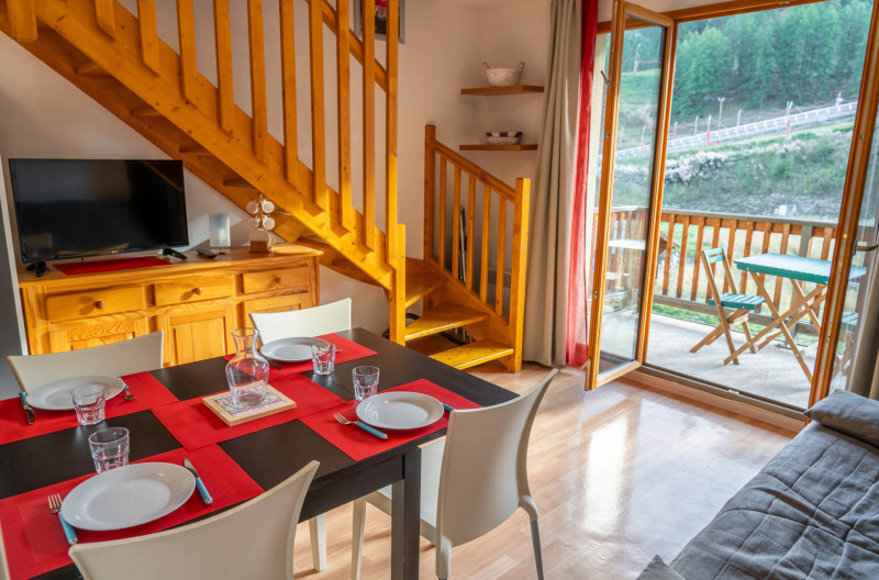 LocationAppartementLesOrres_AgenceDesOrres_TSO2205 LocationAppartementLesOrres_AgenceDesOrres_TSO2205