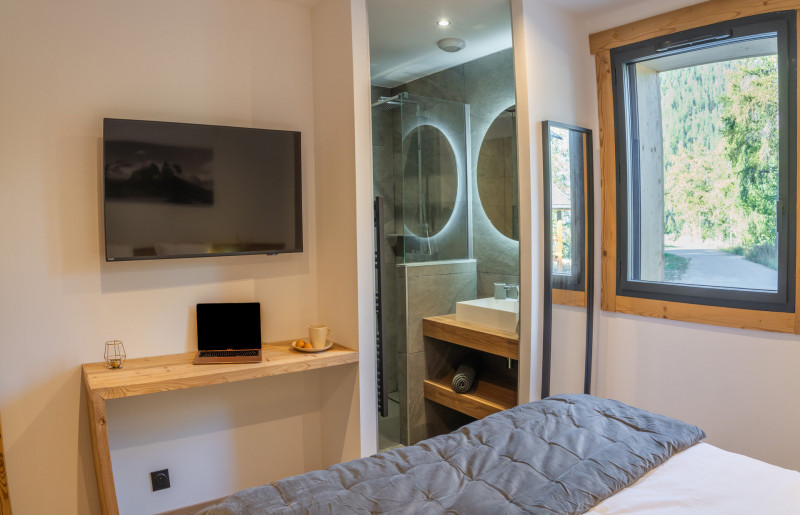 LocationAppartementLesOrres_AgenceDesOrres_CHALOU1 LocationAppartementLesOrres_AgenceDesOrres_CHALOU1