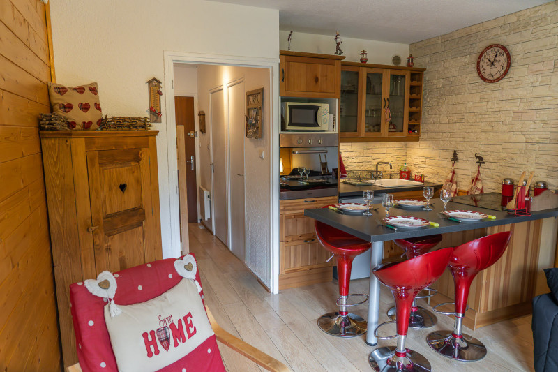 LocationAppartementLesOrres_AgenceDesOrres_ECR606 LocationAppartementLesOrres_AgenceDesOrres_ECR606