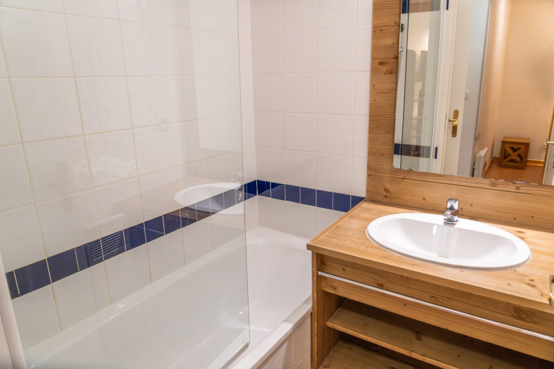 LocationAppartementLesOrres_AgenceDesOrres_PDA019 LocationAppartementLesOrres_AgenceDesOrres_PDA019