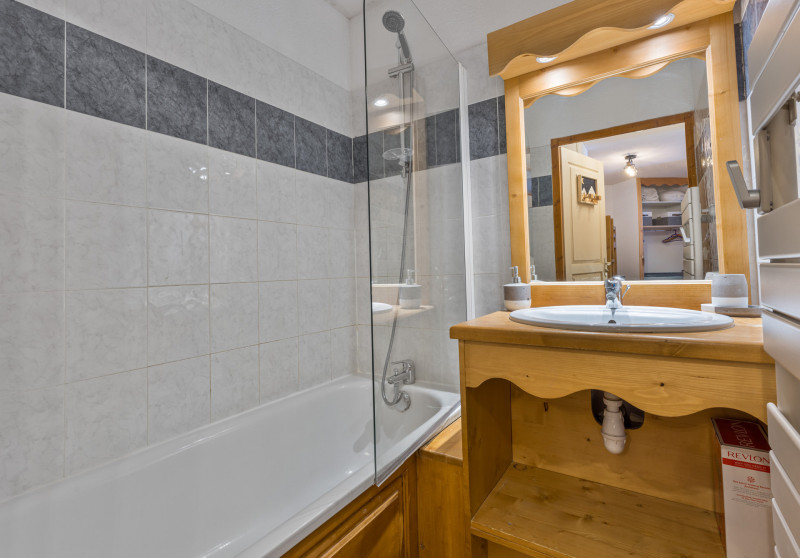 LocationAppartementLesOrres_AgenceDesOrres_MBC308 LocationAppartementLesOrres_AgenceDesOrres_MBC308