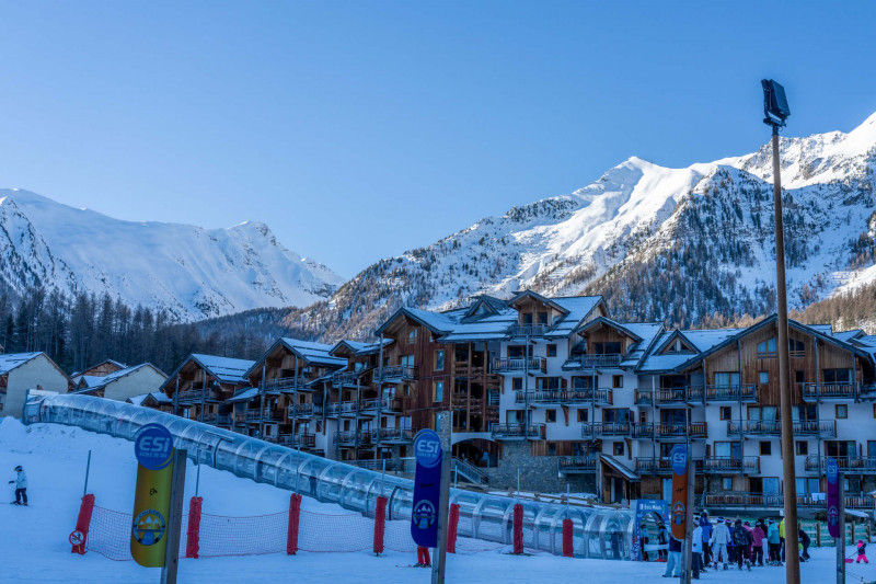 LocationAppartementLesOrres_AgenceDesOrres_MBB107 LocationAppartementLesOrres_AgenceDesOrres_MBB107