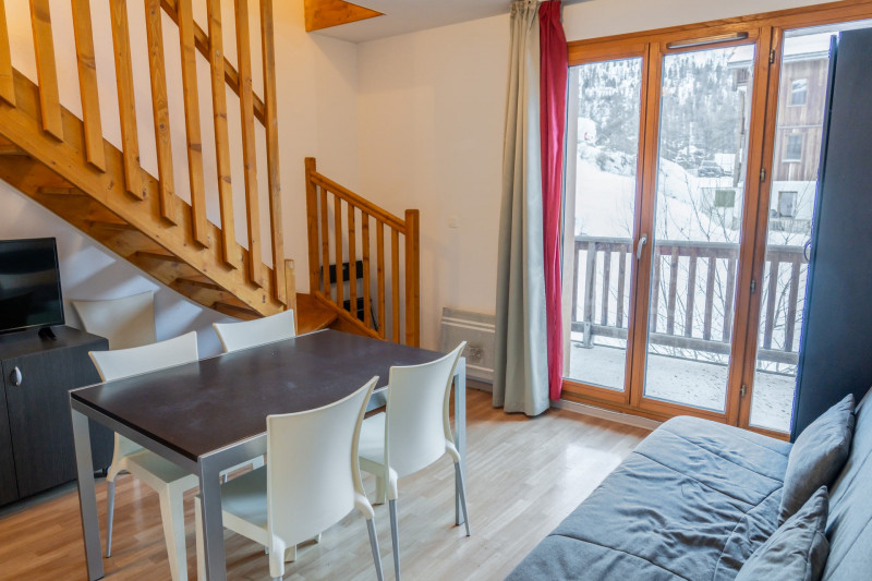 LocationAppartementLesOrres_AgenceDesOrres_TSO2210 LocationAppartementLesOrres_AgenceDesOrres_TSO2210