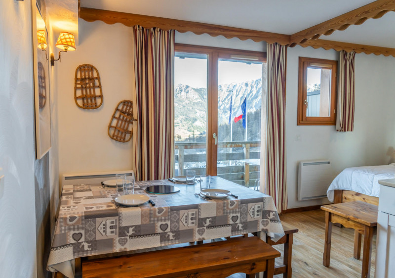 LocationVacancesLesOrres_AgenceDes_Orres_MZ1105 LocationVacancesLesOrres_AgenceDes_Orres_MZ1105