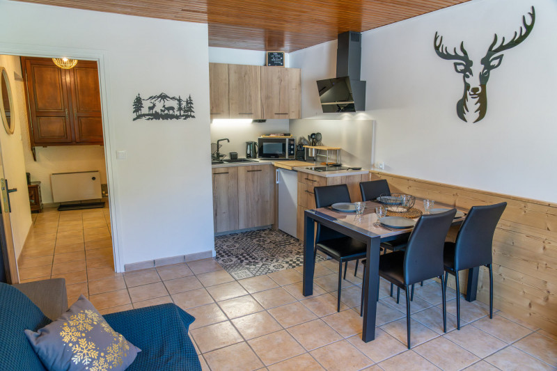 LocationAppartementLesOrres_AgenceDesOrres_CEM306 LocationAppartementLesOrres_AgenceDesOrres_CEM306