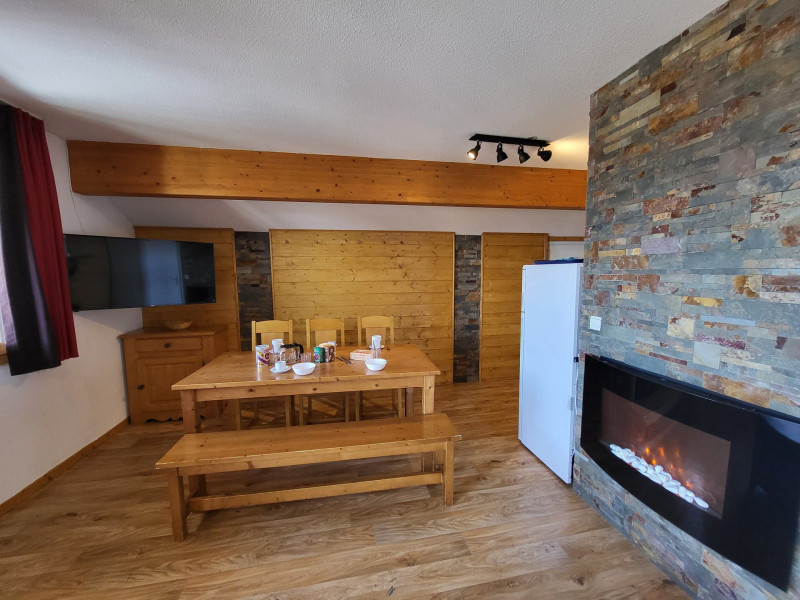 LocationAppartementLesOrres_AgenceDesOrres_BMA104 LocationAppartementLesOrres_AgenceDesOrres_BMA104