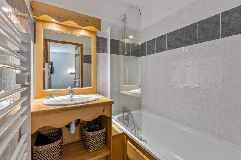 LocationAppartementLesOrres_AgenceDesOrres_MBC309 LocationAppartementLesOrres_AgenceDesOrres_MBC309