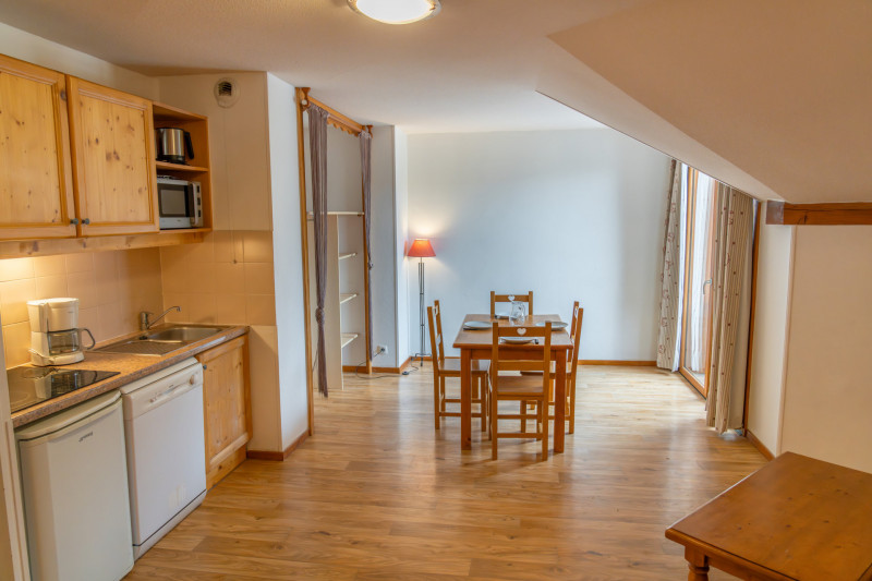 LocationAppartementLesOrres_AgenceDesOrres_MBB301 LocationAppartementLesOrres_AgenceDesOrres_MBB301