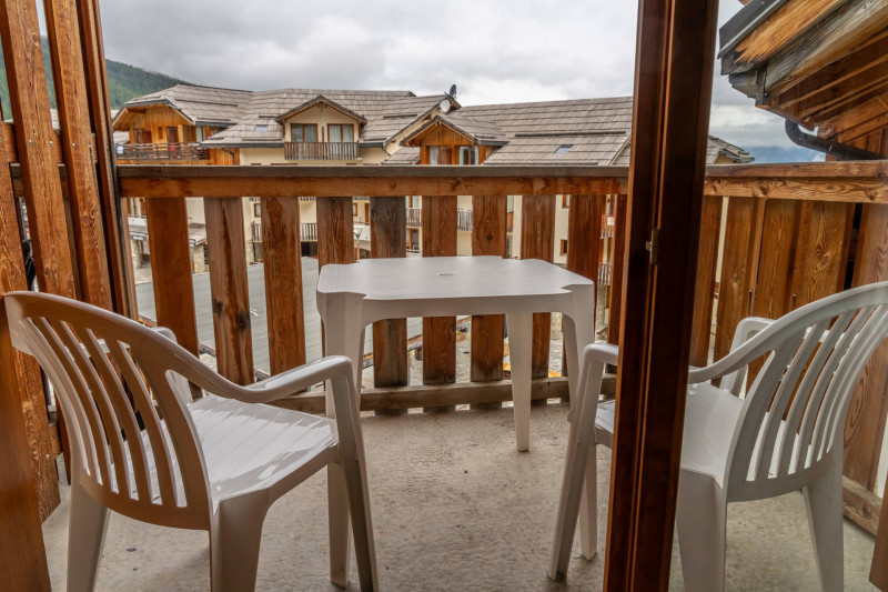 LocationAppartementLesOrres_AgenceDesOrres_MBB301 LocationAppartementLesOrres_AgenceDesOrres_MBB301