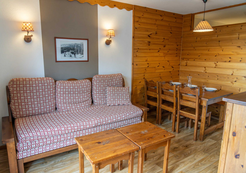 LocationAppartementLesOrres_AgenceDesOrres_MZ2211 LocationAppartementLesOrres_AgenceDesOrres_MZ2211
