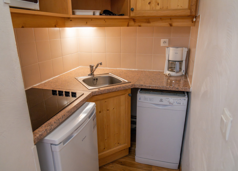 LocationAppartementLesOrres_AgenceDesOrres_MBC402 LocationAppartementLesOrres_AgenceDesOrres_MBC402