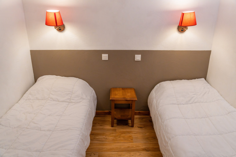 LocationAppartementLesOrres_AgenceDesOrres_MBC402 LocationAppartementLesOrres_AgenceDesOrres_MBC402