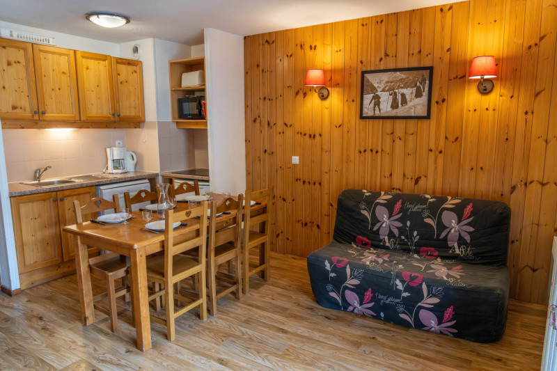 LocationAppartementLesOrres_AgenceDesOrres_MBC614 LocationAppartementLesOrres_AgenceDesOrres_MBC614