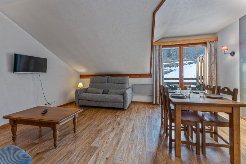 LocationAppartementLesOrres_AgenceDesOrres_MBC703