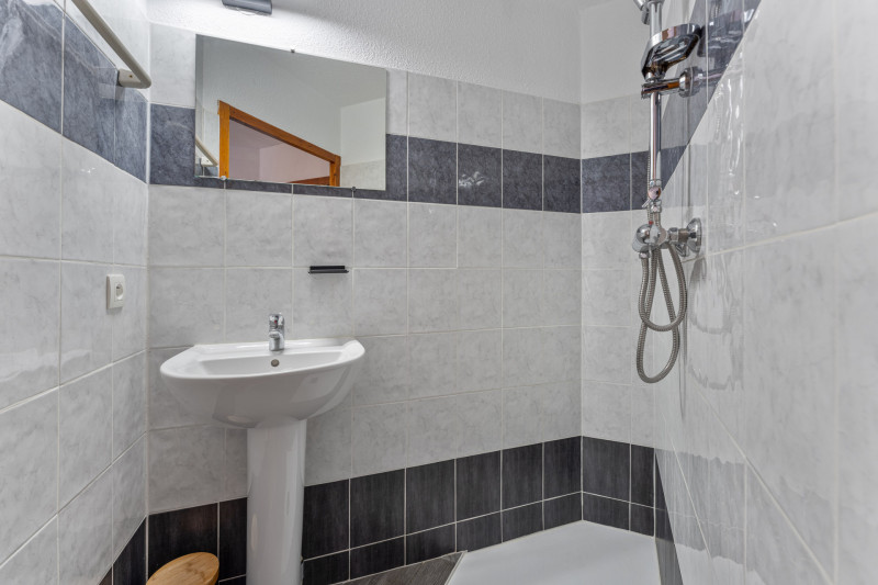 LocationAppartementLesOrres_AgenceDesOrres_MZ1103 LocationAppartementLesOrres_AgenceDesOrres_MZ1103