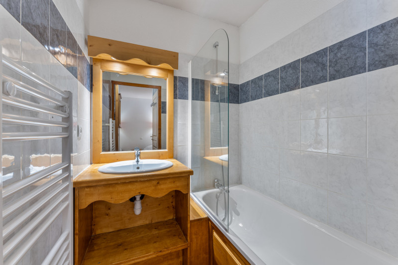 LocationAppartementLesOrres_AgenceDesOrres_MBB402 LocationAppartementLesOrres_AgenceDesOrres_MBB402