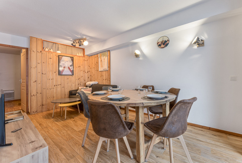 LocationAppartementLesOrres_AgenceDesOrres_MBC513 LocationAppartementLesOrres_AgenceDesOrres_MBC513