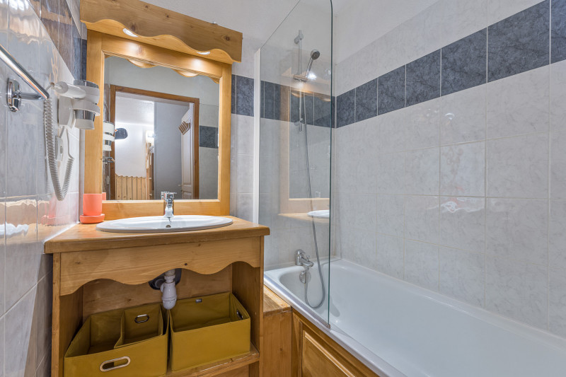 LocationAppartementLesOrres_AgenceDesOrres_MBC513